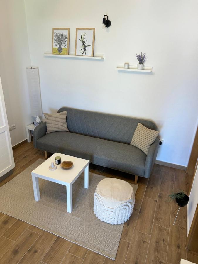 Ferienwohnung Zio Nino Sutomiscica Exterior foto