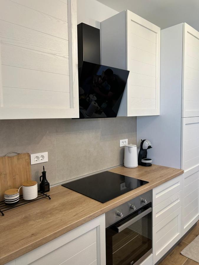 Ferienwohnung Zio Nino Sutomiscica Exterior foto